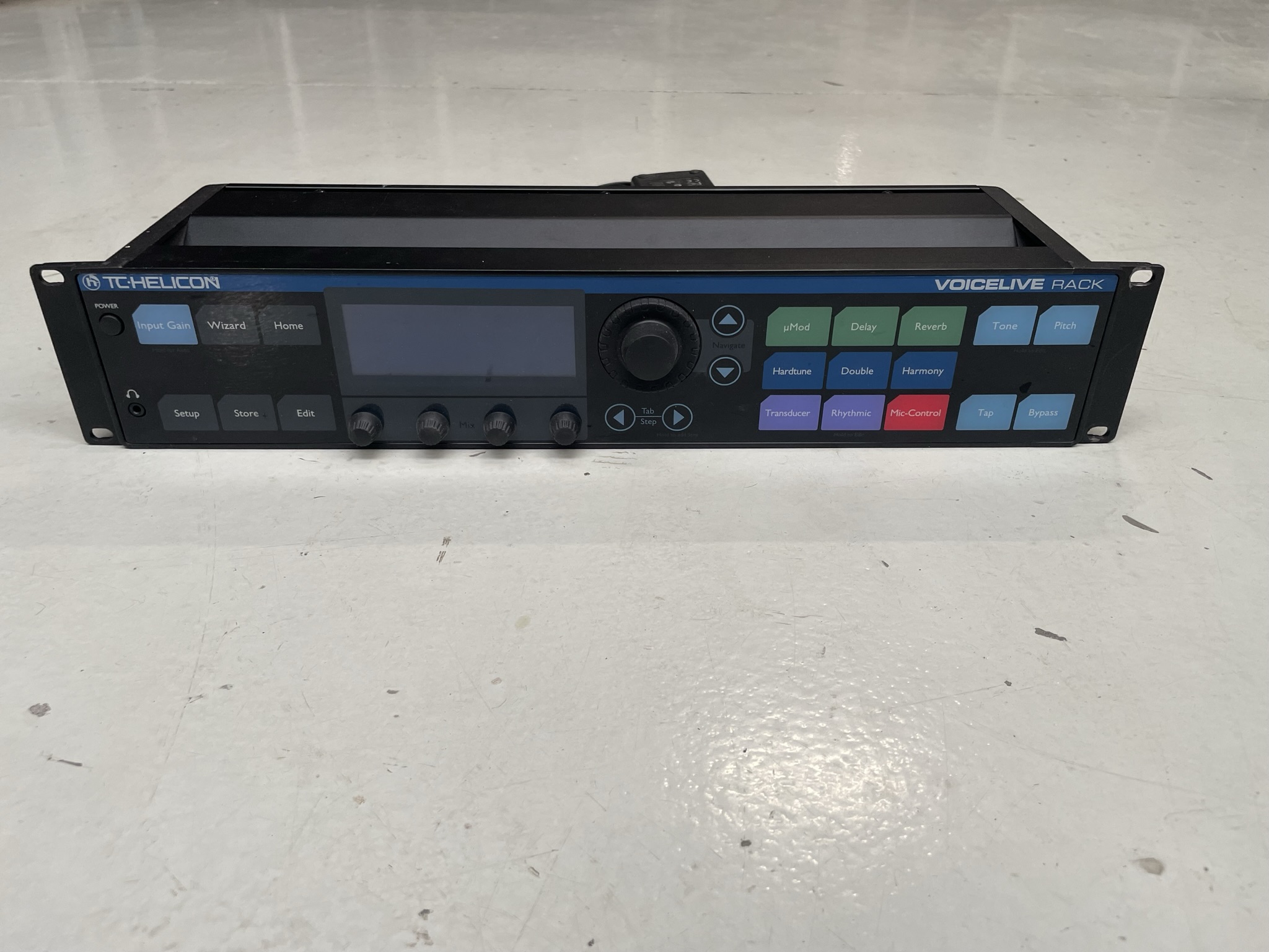 TC Helicon Voicelive Rack